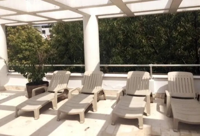 Condesa 7 Stylish 2 Bedroom, 1 Bathroom Accentuating Expansive Interiors