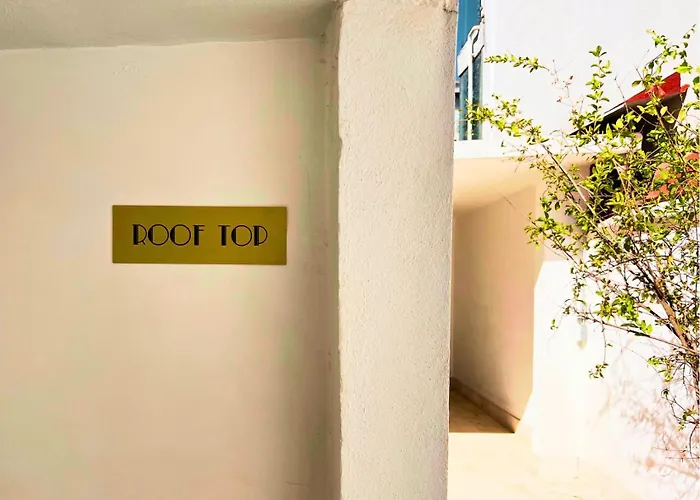 Сasa de vacaciones Condesa 7 Stylish 2 Bedroom, 1 Bathroom Accentuating Expansive Interiors *